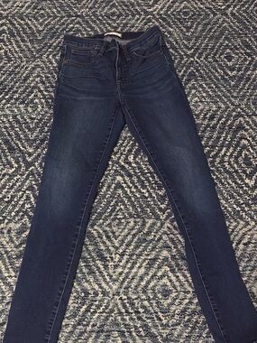 Madewell Dark Wash Women's Skinny Jeans size 27